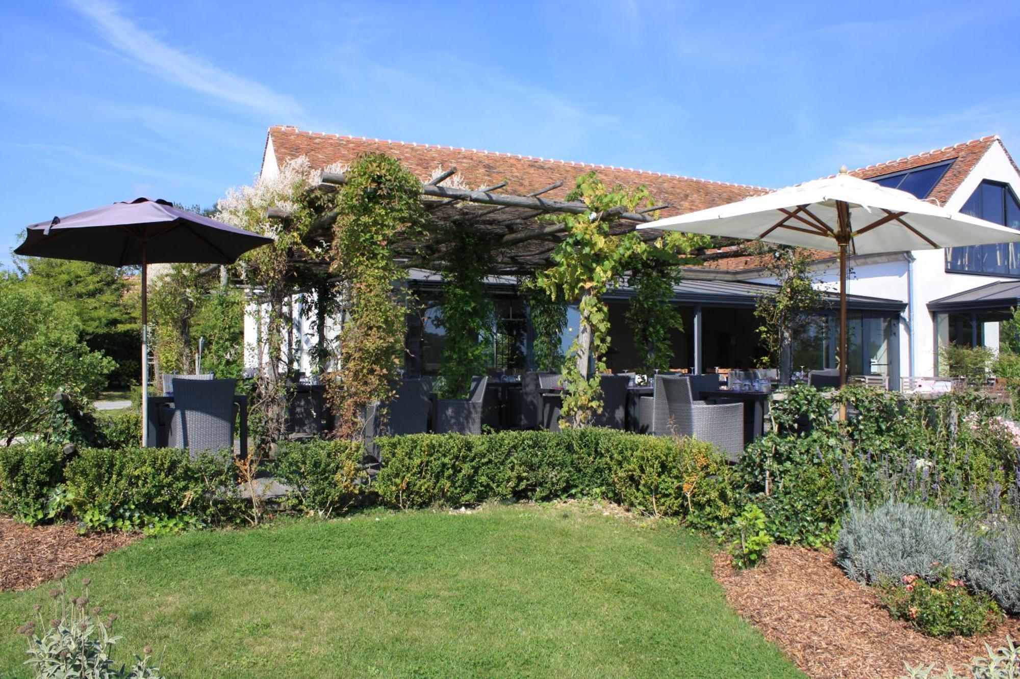 Domaine De Bellevue, The Originals Relais Ξενοδοχείο Neufmoutiers-en-Brie Εξωτερικό φωτογραφία