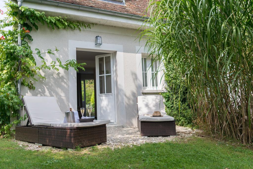Domaine De Bellevue, The Originals Relais Ξενοδοχείο Neufmoutiers-en-Brie Εξωτερικό φωτογραφία